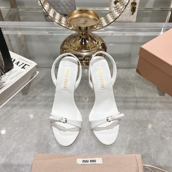 Miu Miu Patent Leather Stiletto Ankle Strap Stylish Casual Sandals