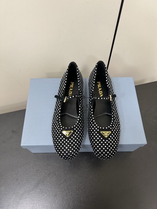 Prada Triangular Buckle Leather Comfortable Mary Jane Flats