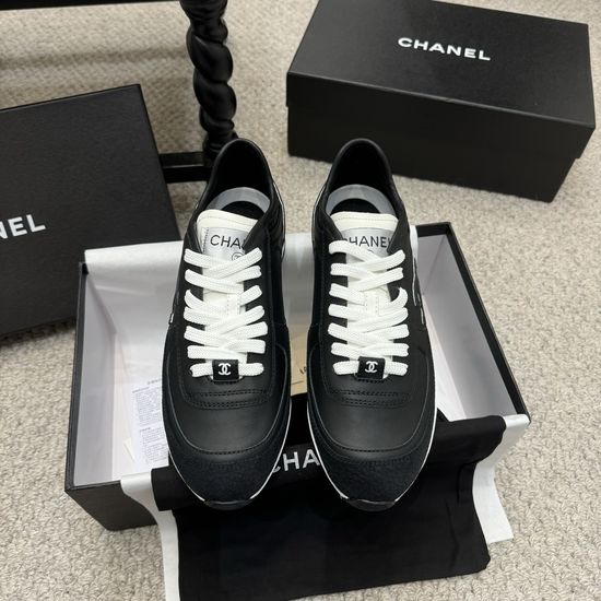 Chanel Contrast Color Thick Sole Low-top Casual Sneakers