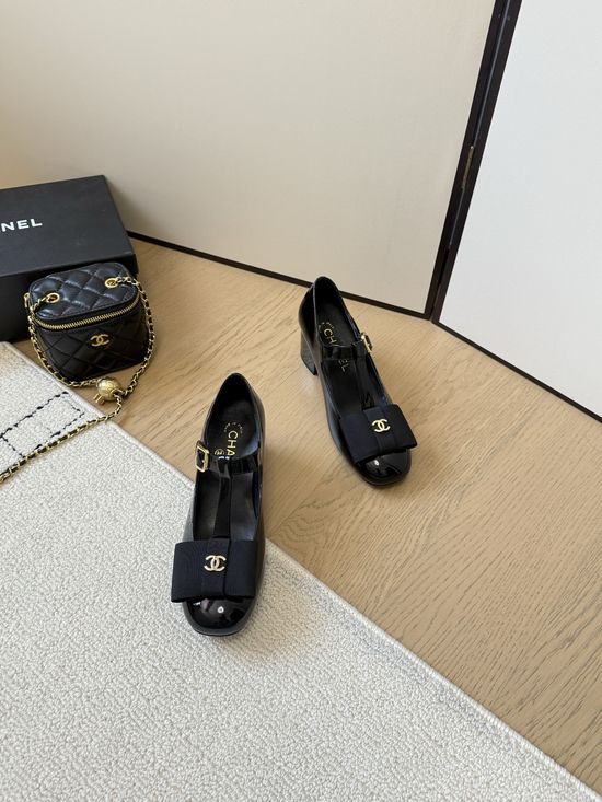 Chanel Elegant Comfortable Mid Heel Casual Versatile Daily Shoes