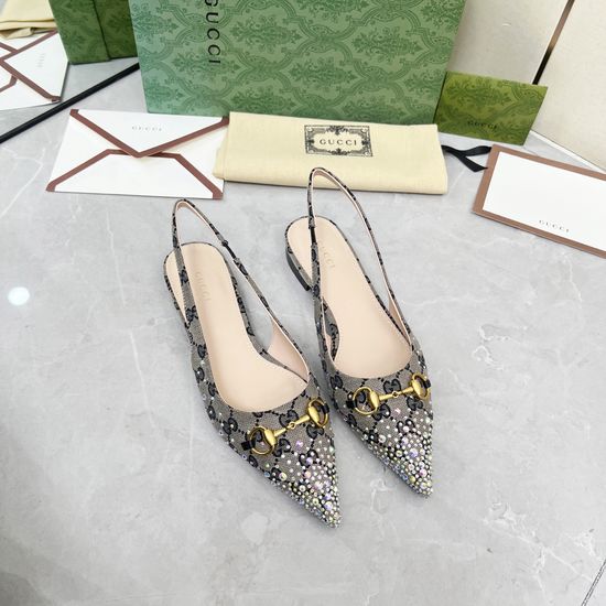 Gucci Rhinestone Flat Leather Comfort Casual Sandals
