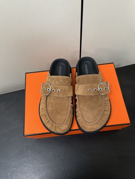 Hermes Stylish Mule Half-Slipper for Casual Elegance