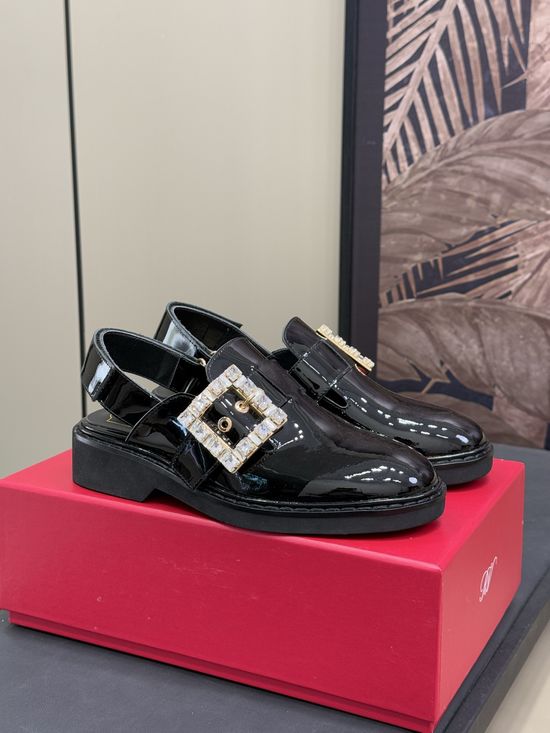 Roger Viver Classic Polished Leather Slip On Loafer Shoes