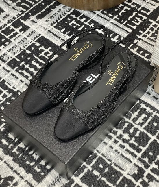 Chanel Tweed Slingback Sandals Two Tone Design Elegant Daily Footwear