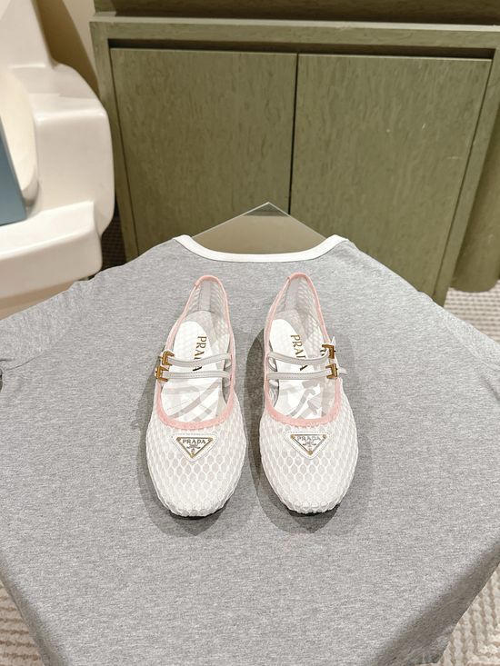 Prada Elegant Mesh Ballet Shoes Soft Sole Comfortable Wear