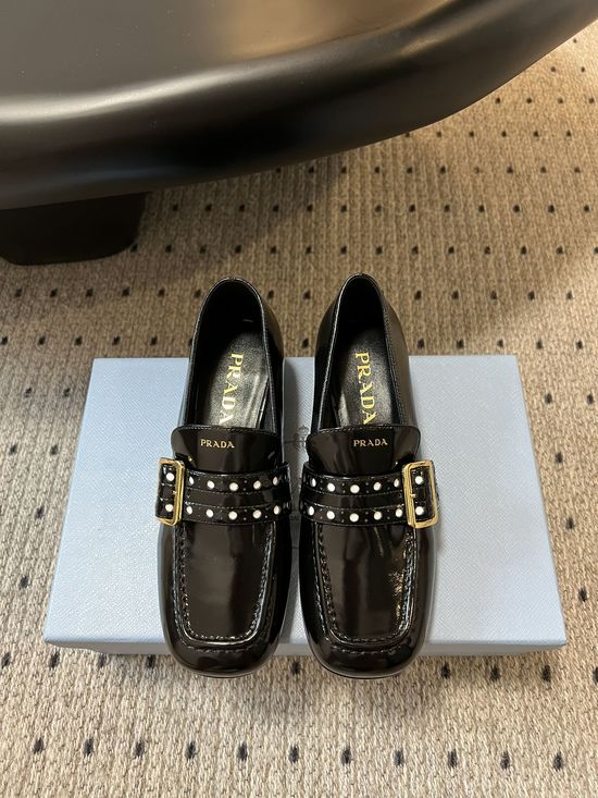 Prada Vintage Round Toe Mary Jane Leather Loafer Shoes