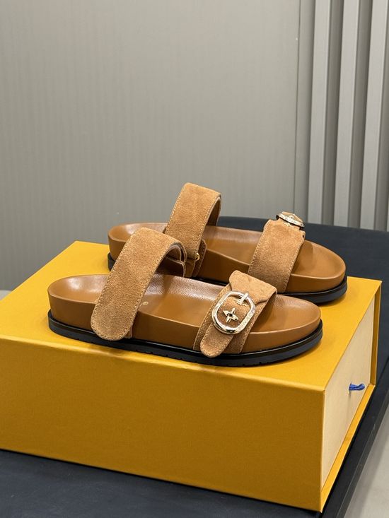 Louis Vuitton Classic Stylish Slip On Casual Comfortable Daily Wear Mules