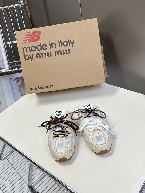 Miu Miu Vintage Stitching Design Sneakers Comfortable Casual Trainers
