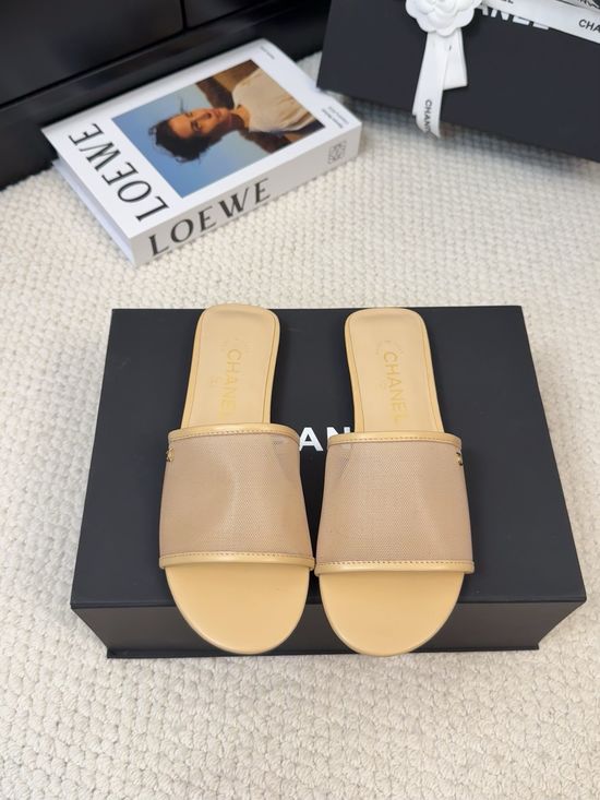 Chanel Classic Mesh Casual Shoes With Chain Decor And Quality Packaging