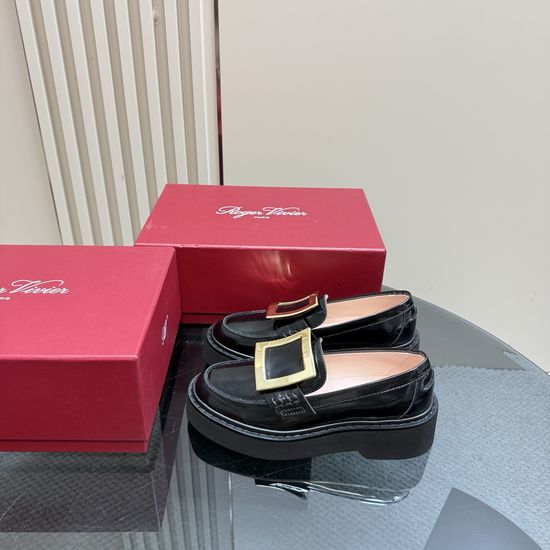 Roger Viver Premium Leather Loafers Comfortable All Season Versatile Shoes