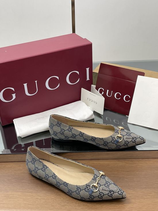 Gucci Horsebit Decor Pointed Toe Slip-on Ballet Flats