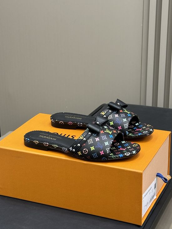 Louis Vuitton Bow Decor Flat Slippers With Leather Lining And Rivets