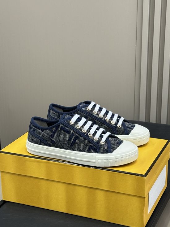 Fendi Classic Printed Canvas Shoes Comfortable Versatile Footwear