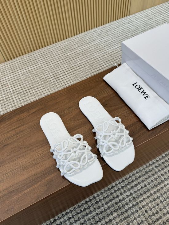 Loewe Hollow Out Breathable Comfort Casual Slides