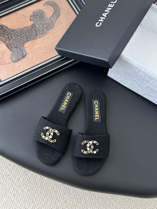 Chanel Quilted Texture Non-slip Genuine Leather Sole Slides