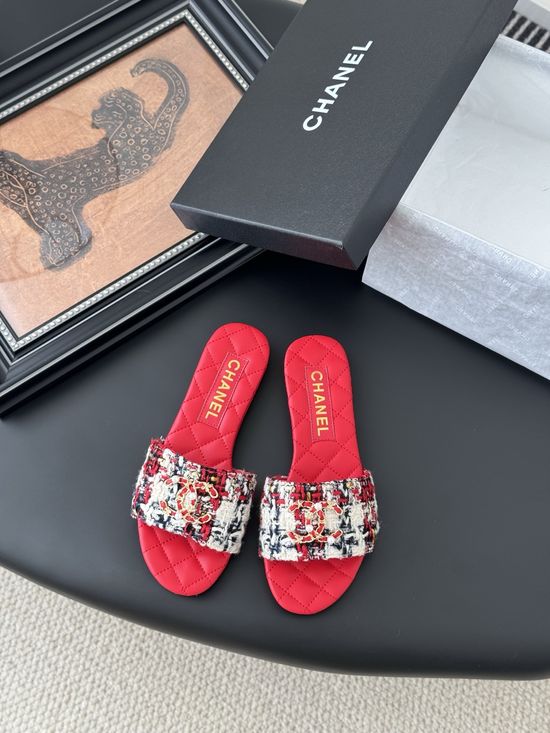 Chanel Quilted Texture Non-slip Genuine Leather Sole Slides