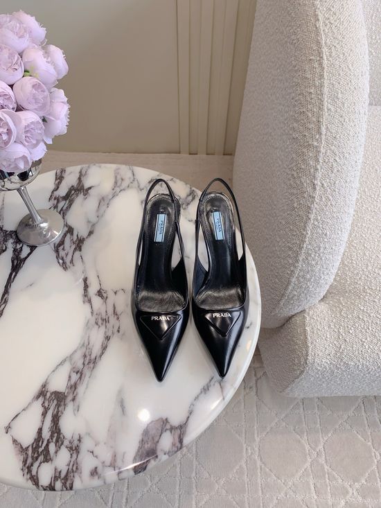 Prada Patent Leather Pointed Toe Slingback Pumps Elegant Durable