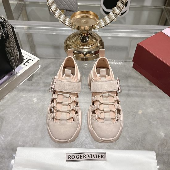 Roger Viver Lightweight Platform Running Shoes with Bling