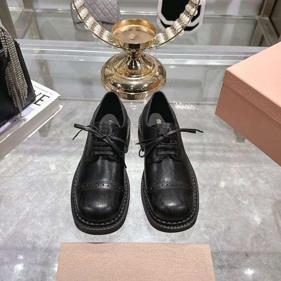 Miu Miu Classic Round-Toe Oxford Lace-Up Flats