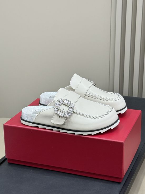 Roger Viver Rhinestone Buckle Comfortable Casual Slip On Slippers
