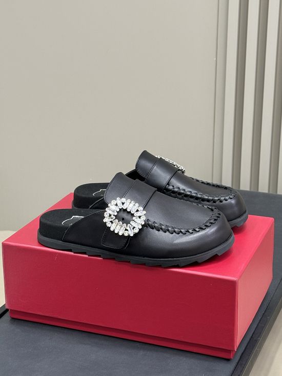 Roger Viver Rhinestone Buckle Comfortable Casual Slip On Slippers