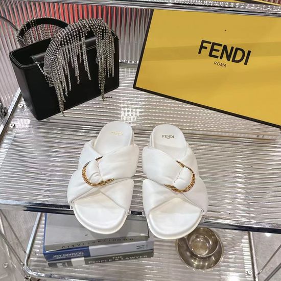 Fendi Classic Embroidered Flat Slip On Casual Comfort Slides