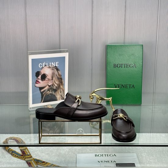 Bottega Veneta Round Toe Loafers with Decorative Buckle Premium Soft Upper Durable Sole