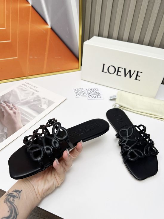 Loewe Premium Soft Leather Comfortable Casual Shoes