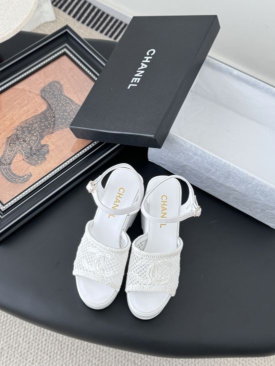 Chanel Platform Embroidered Sandals Soft Lining Non Slip Stable Sole