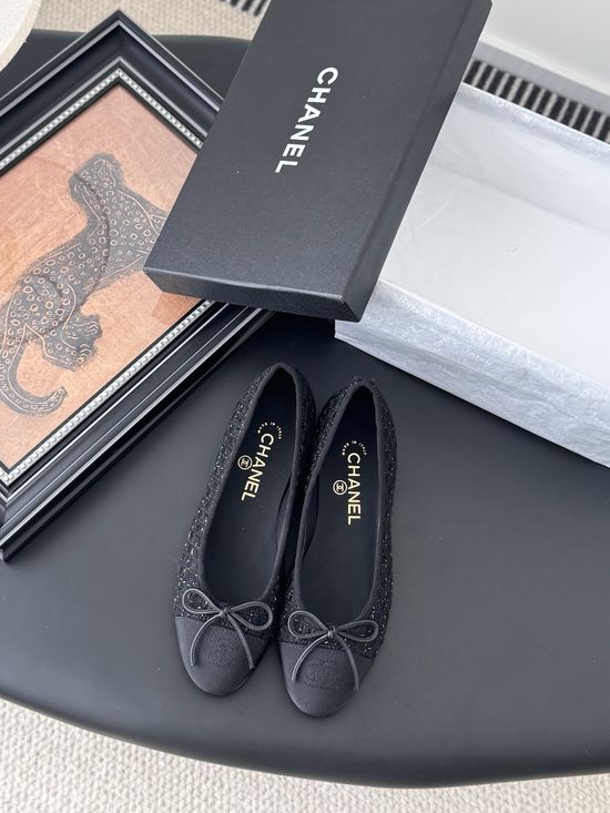 Chanel Classic Round Toe Low Heel Ballet Flats with Leather Sole