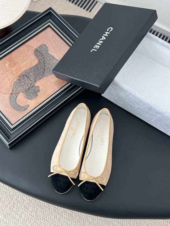 Chanel Classic Round Toe Low Heel Ballet Flats with Leather Sole