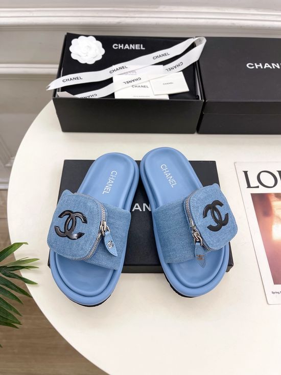 Chanel Fabric Upper Casual Slip-on Slides Soft Comfort Lining