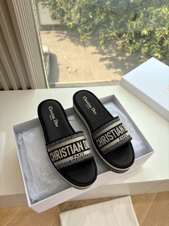 Christian Dior Classic Embroidered Loafers With Elegant Logo Buckle