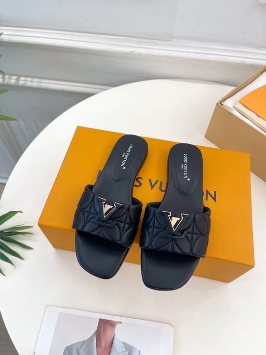 Louis Vuitton Embroidered Buckle Sheepskin Leather Flat Slides