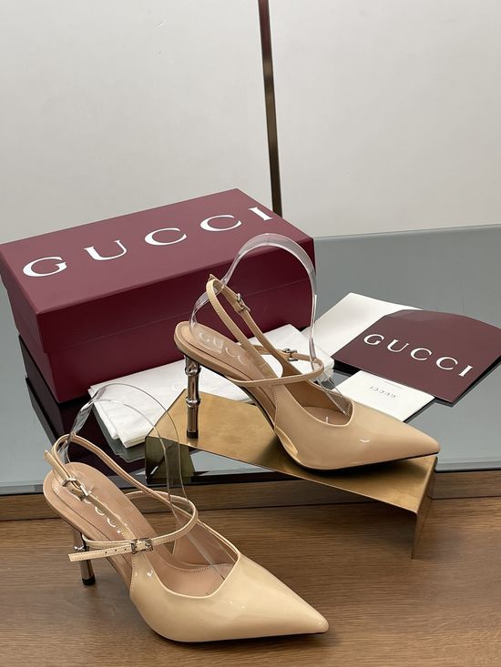 Gucci Patent Leather Pointed Toe Bamboo Heel Sandals