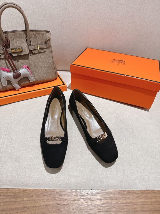 Hermes Minimalist Buckle Decor Leather Flat Ballet Shoes