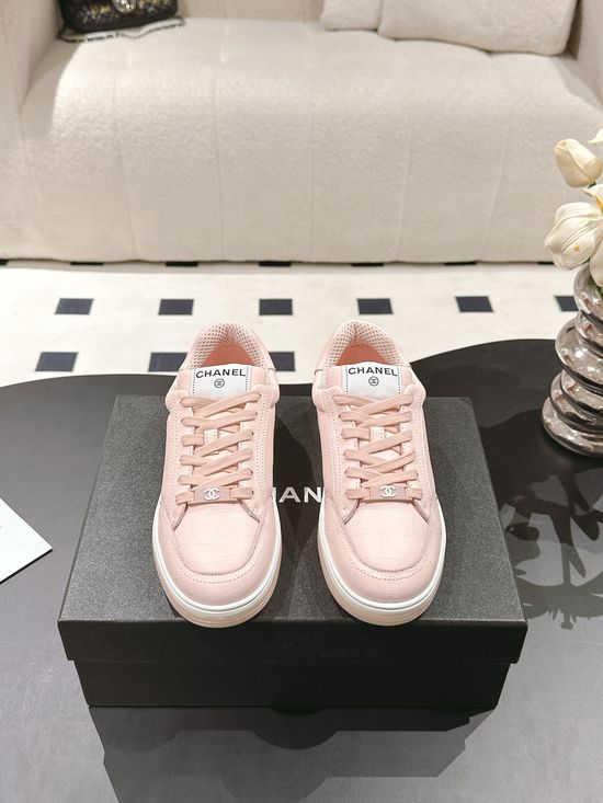 Chanel Graffiti Print Casual Flat Sneakers Comfortable Versatile Daily Shoes