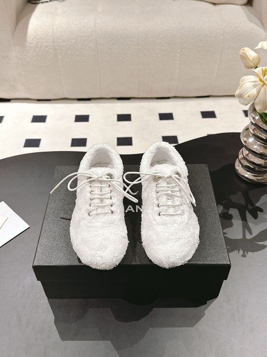Chanel Fuzzy Lace-up Loafer Shoes Soft Lined Non-slip Casual Footwear