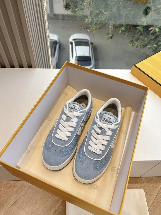 Fendi Breathable Retro Stitching Versatile Casual Sneakers