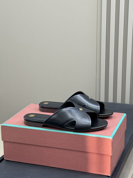 Loro Piana Minimalist Comfortable Casual Shoes Made of Premium Cowhide