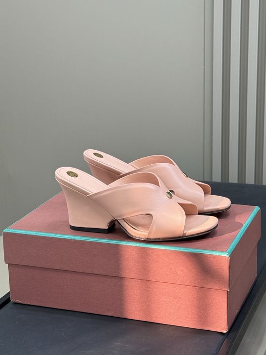 Loro Piana Minimalist Comfortable Casual Shoes Made of Premium Cowhide