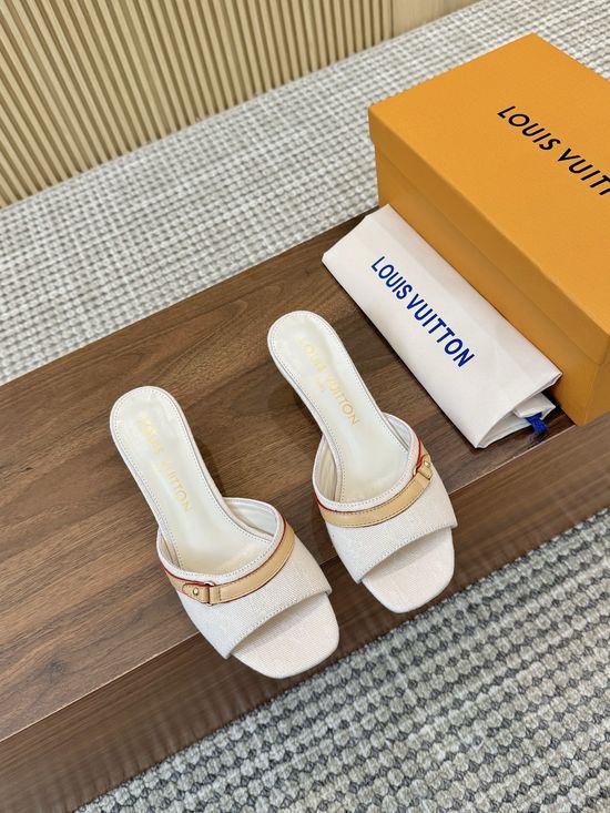 Valentino Fashionable Daily Casual Comfortable Footwear
