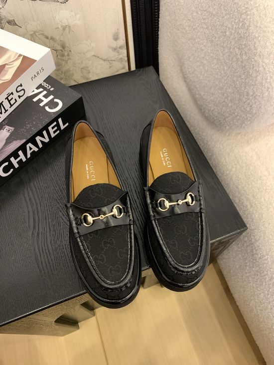 Gucci Premium Fabric Elegant Casual Comfortable Versatile Daily Footwear