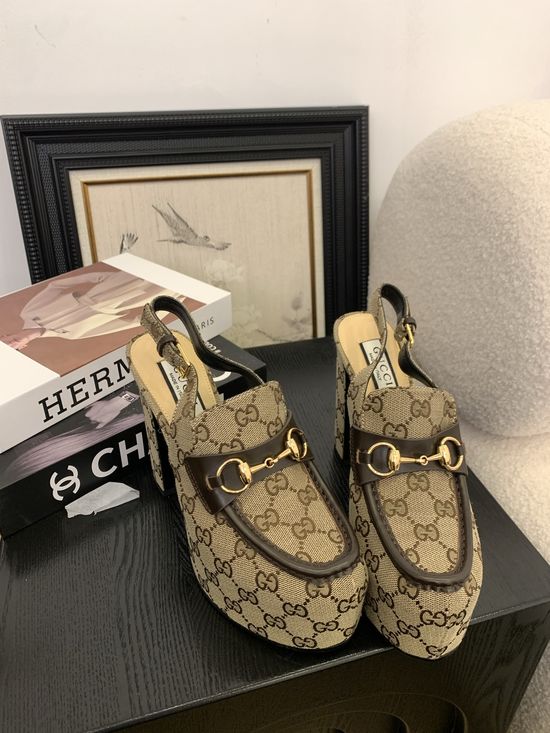 Gucci Elegant Premium Textured Versatile Casual Daily Comfortable Shoes