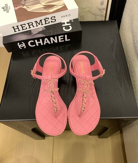 Chanel Premium Leather Toe-Post Sandals With Leather Sole