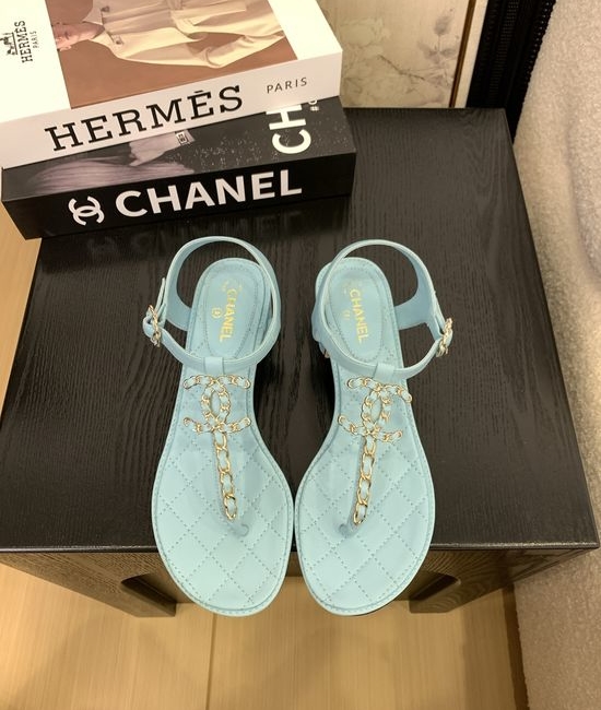 Chanel Premium Leather Toe-Post Sandals With Leather Sole