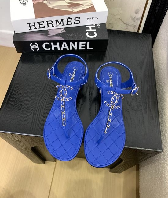 Chanel Premium Leather Toe-Post Sandals With Leather Sole