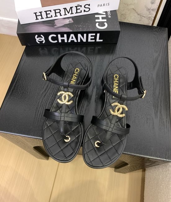 Chanel Premium Leather Toe-Post Sandals With Leather Sole