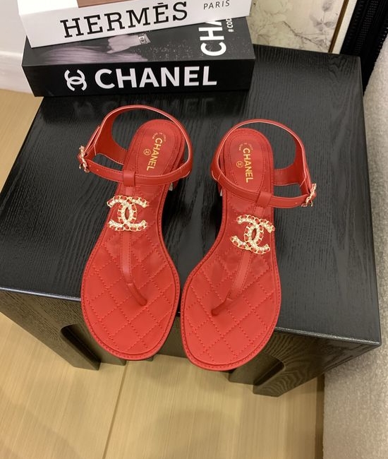 Chanel Premium Leather Toe-Post Sandals With Leather Sole
