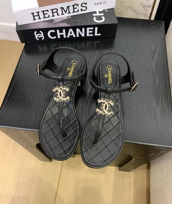 Chanel Premium Leather Toe-Post Sandals With Leather Sole